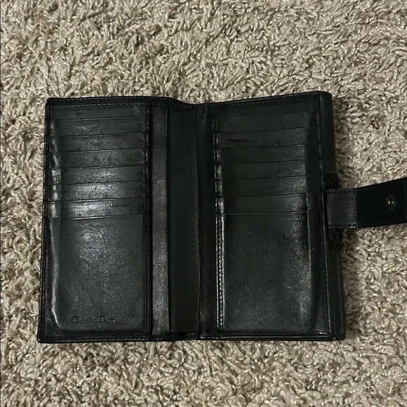 Dior Wallet - Picture 12 of 15